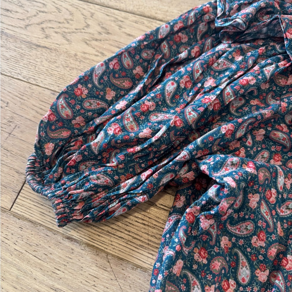 Doen Floral Ruffle Blouse - Black and Pink - Picture 7 of 15